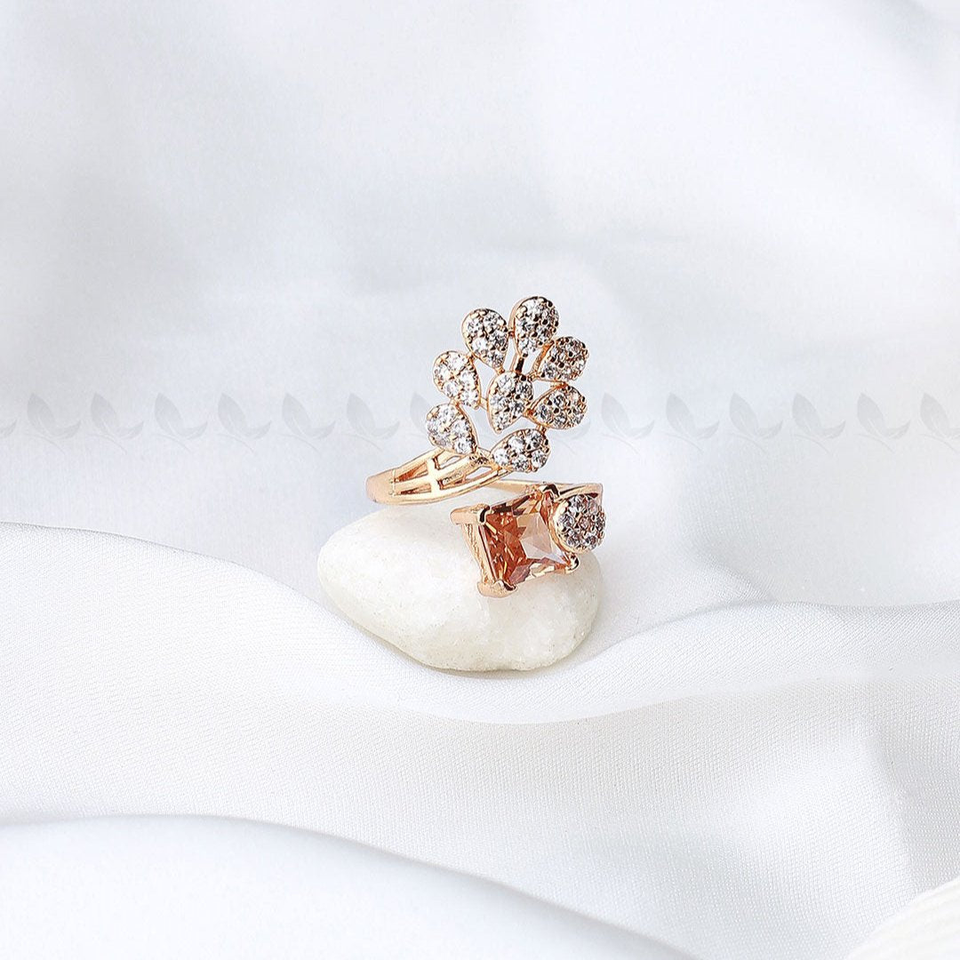 Delicate Leaf Ring