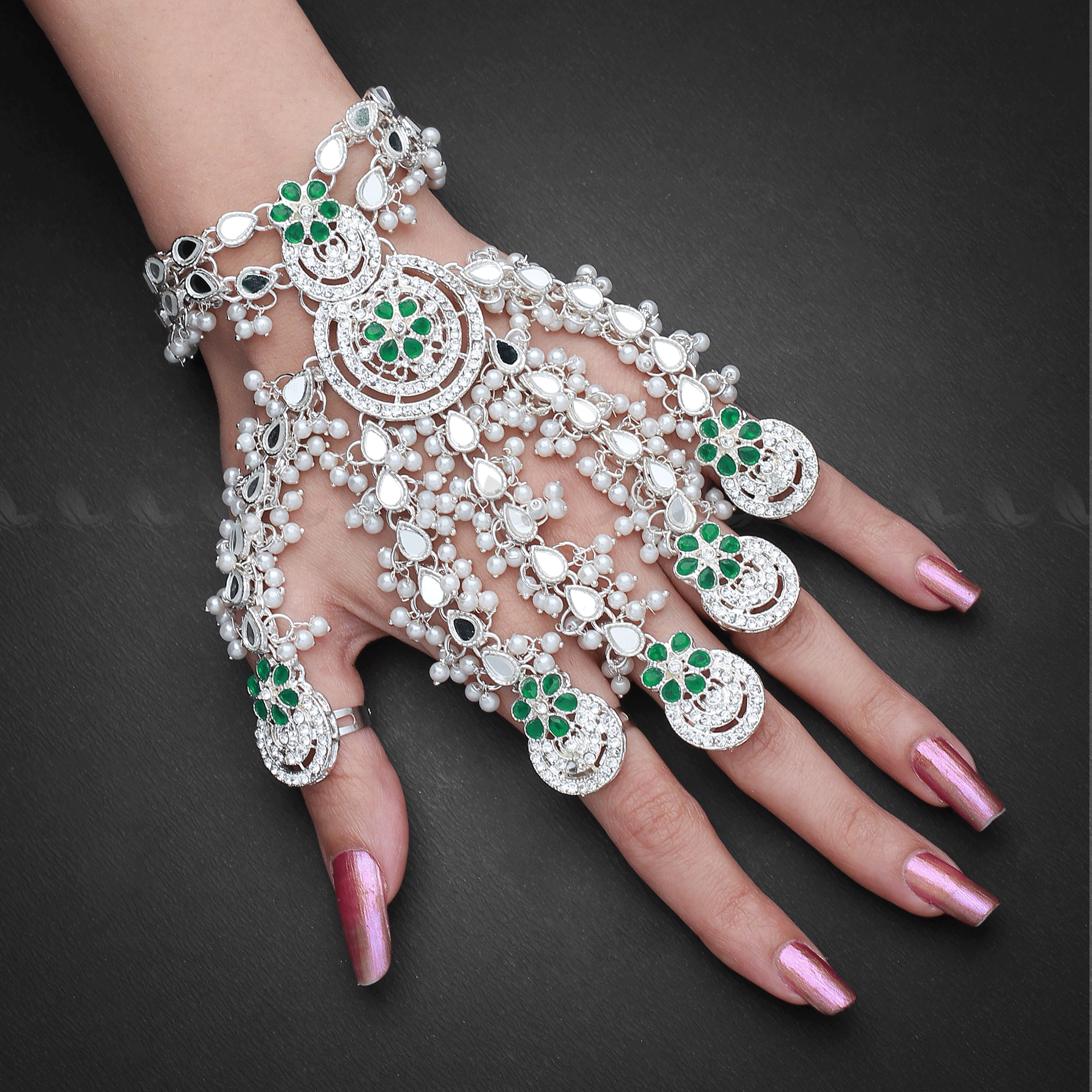 Phool Hath Accessories