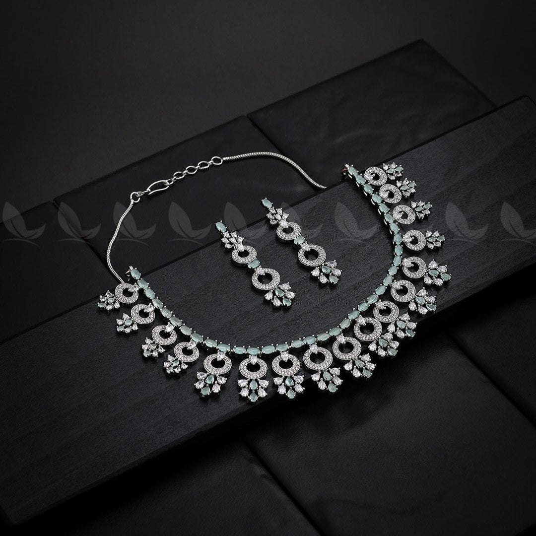 Statement Pieces Necklace