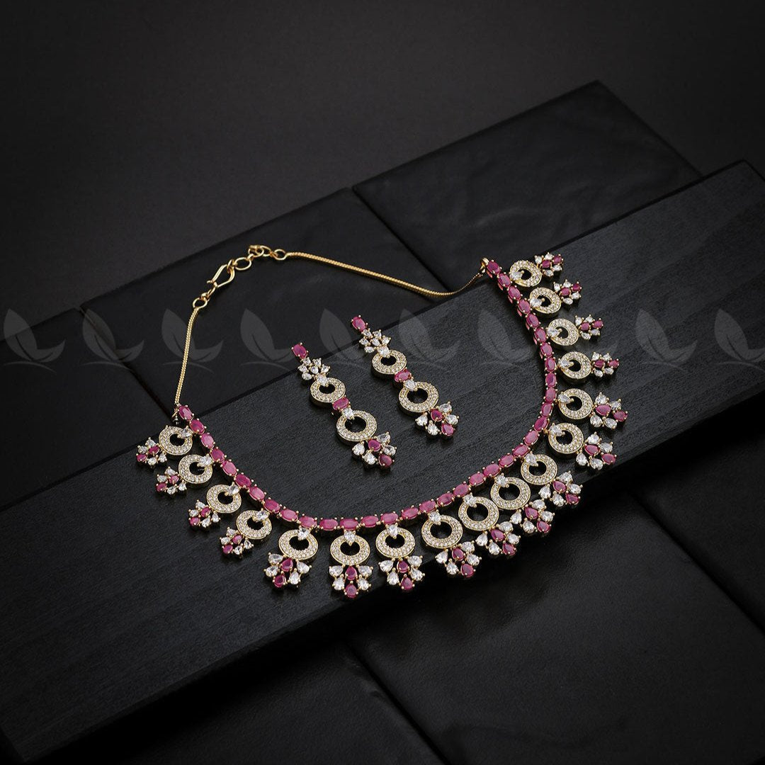 Statement Pieces Necklace