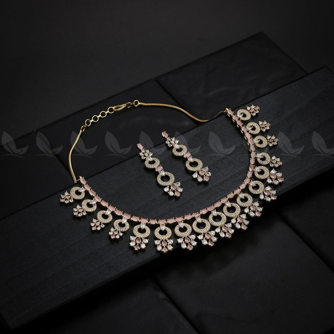 Statement Pieces Necklace