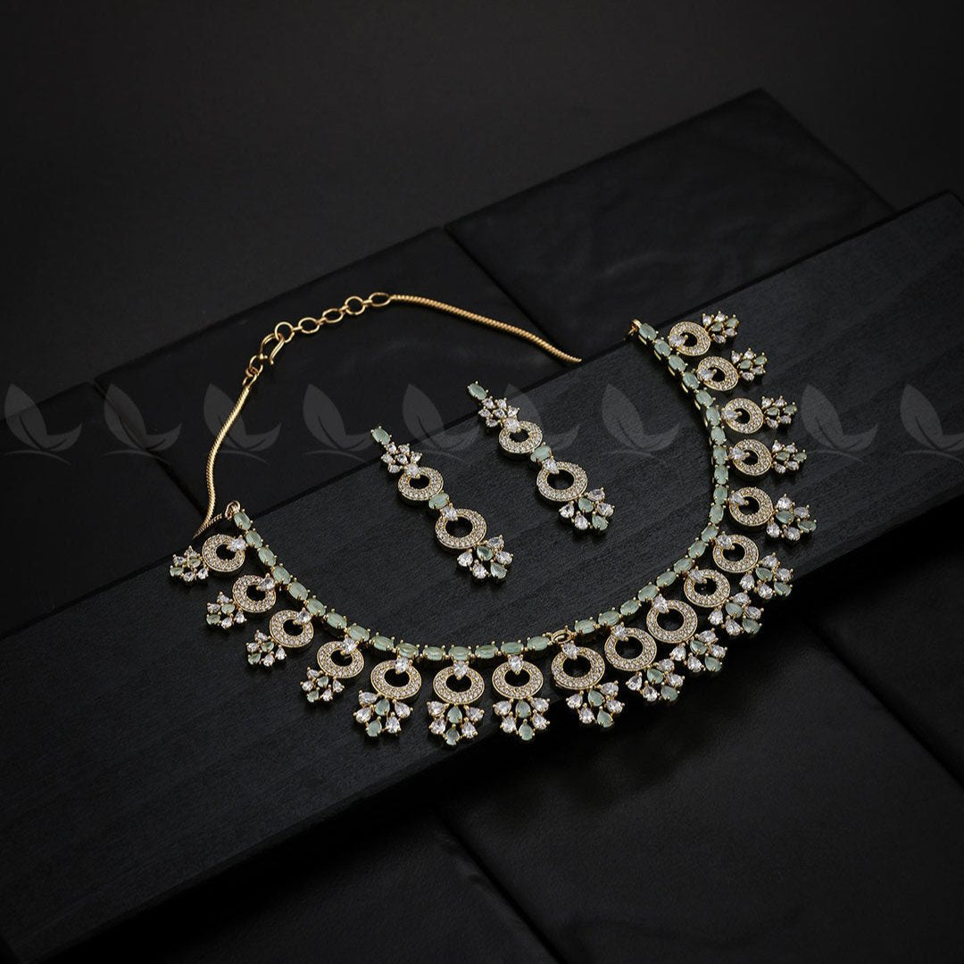 Statement Pieces Necklace