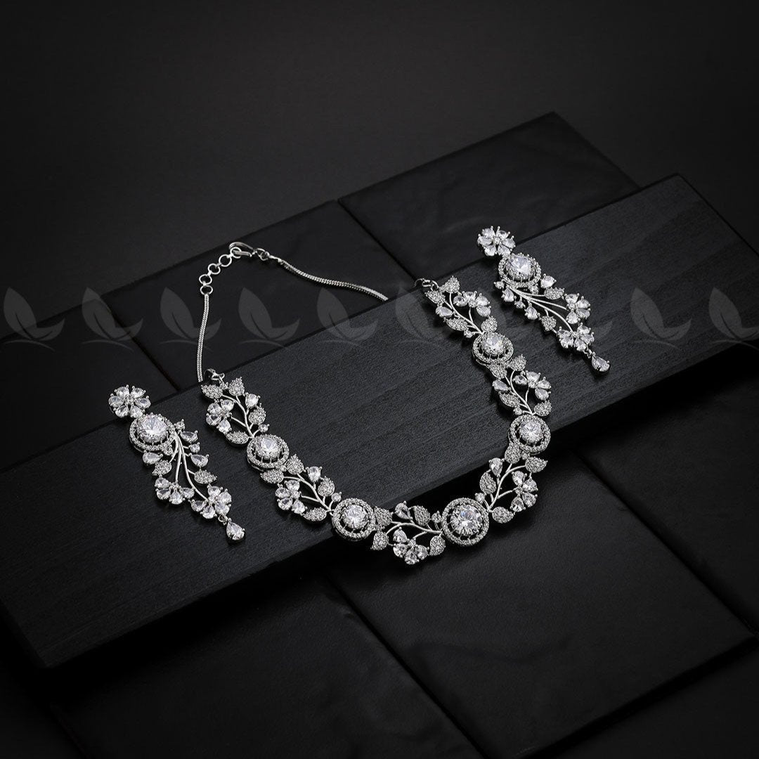 Noorani Zircon Necklace