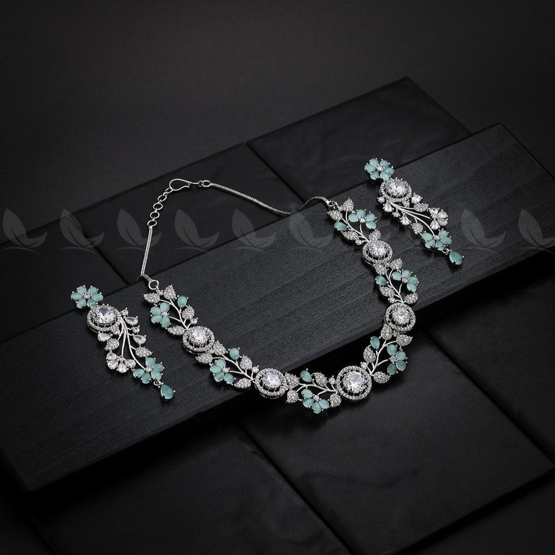 Noorani Zircon Necklace