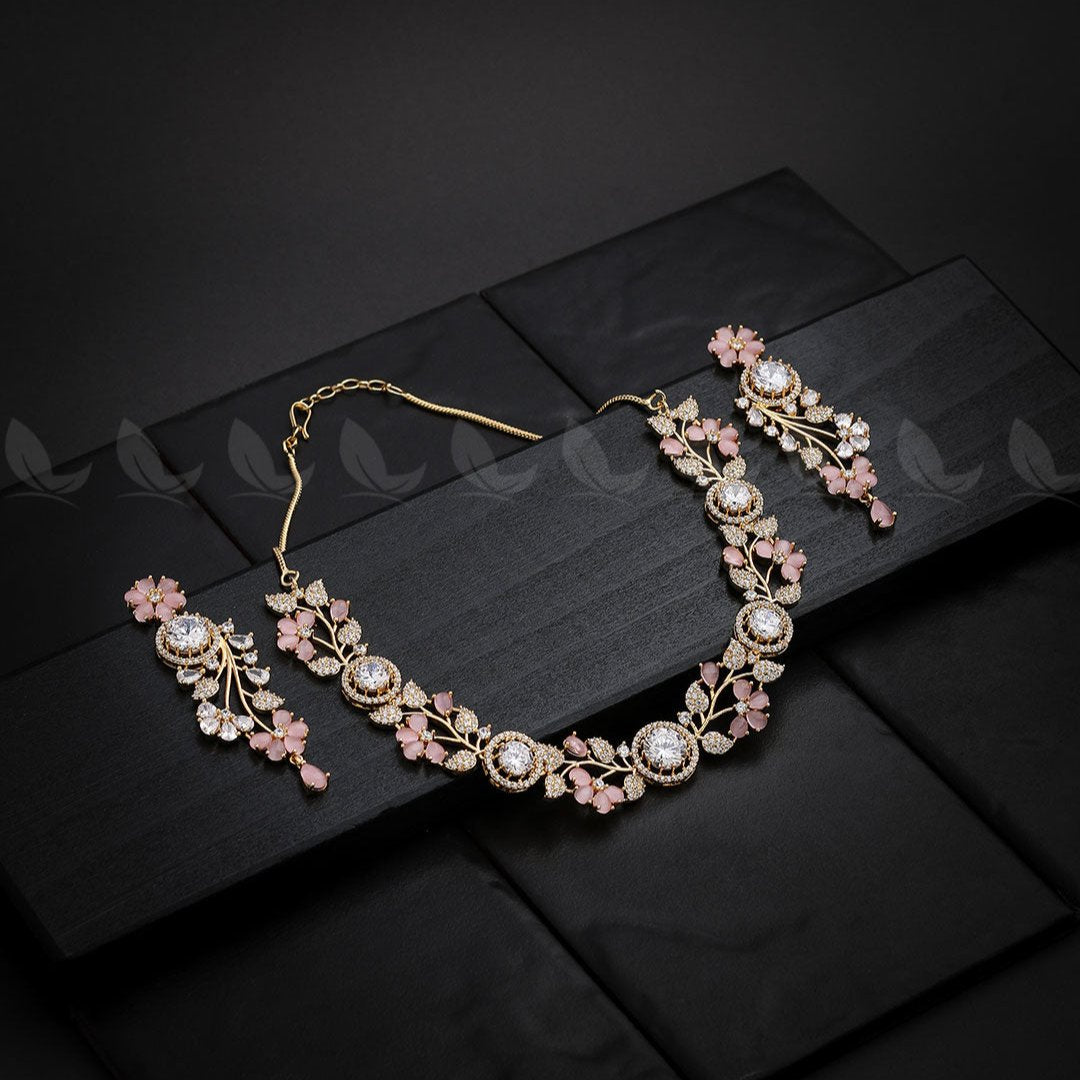 Noorani Zircon Necklace