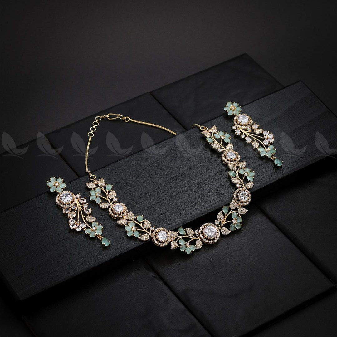 Noorani Zircon Necklace