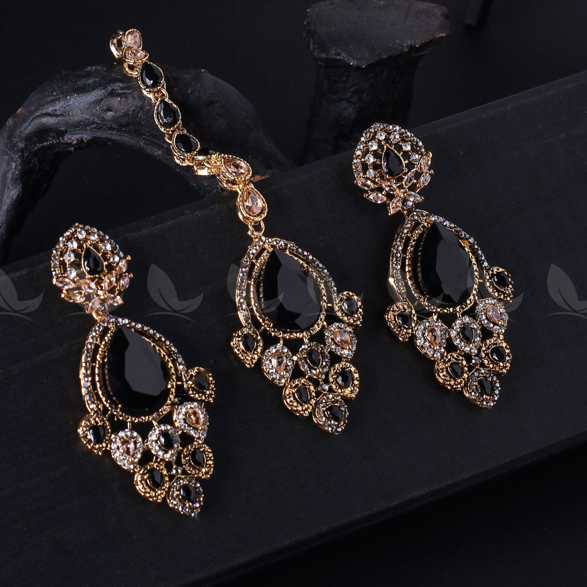 Dangle Earrings