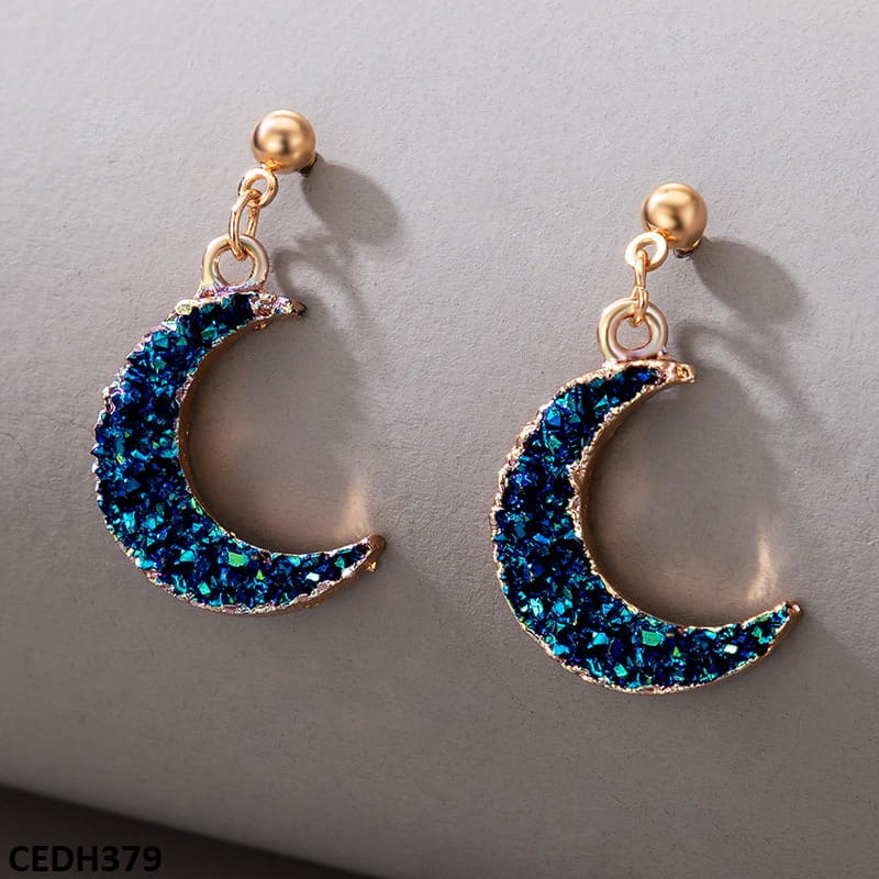 CEDH379 YYE Shinning Moon Drop Earrings Pair - CEDH