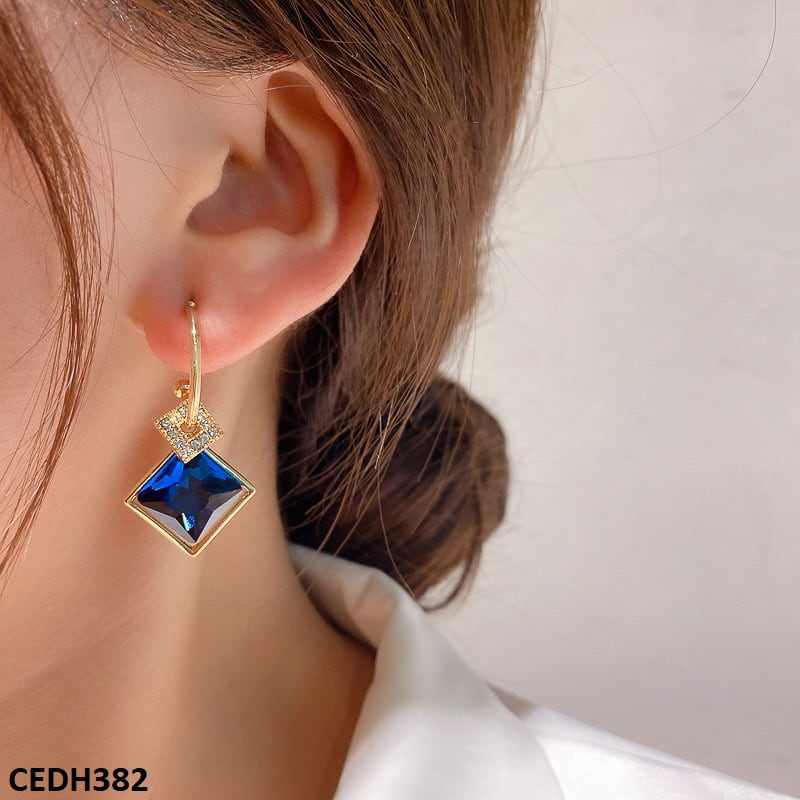 CEDH382 SYB Rhombus Drop Earrings Pair - CEDH