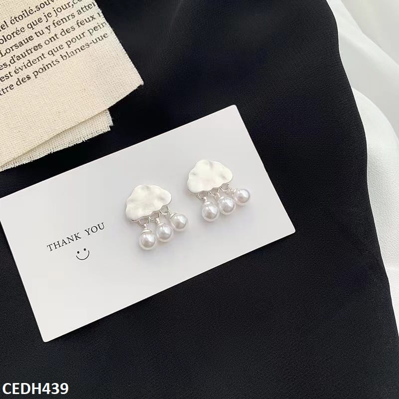 CEDH439 BTO Cloud Pearl Drop Earrings Pair - CEDH