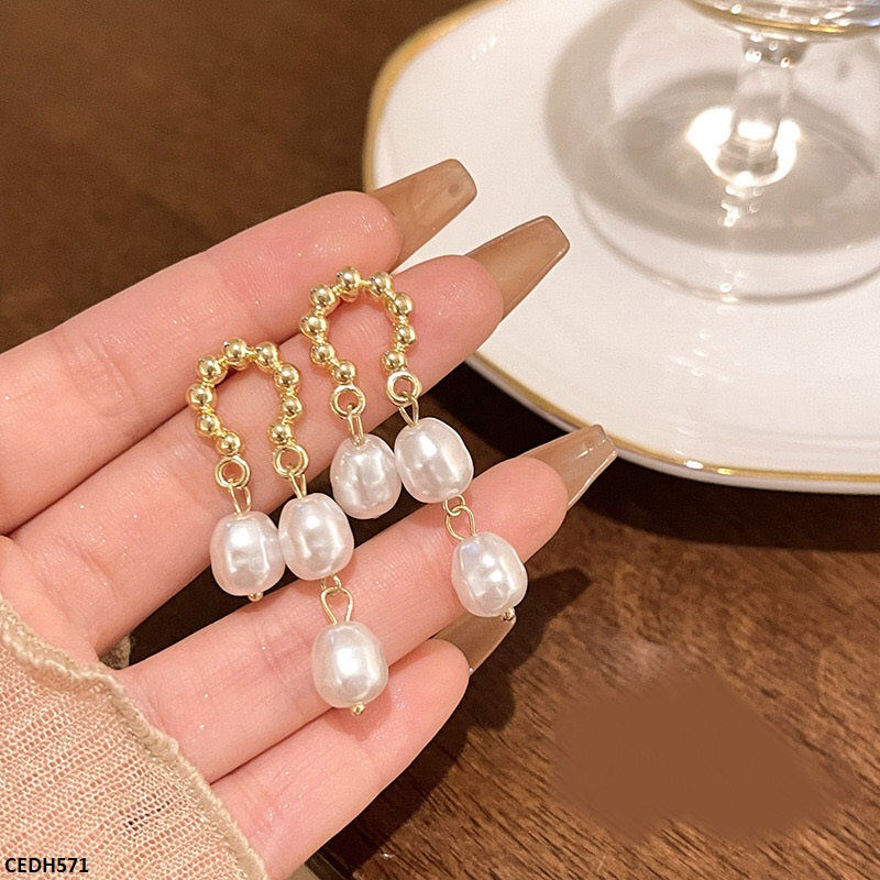 CEDH571 HJF Round Pearl Drop Earrings  - CEDH