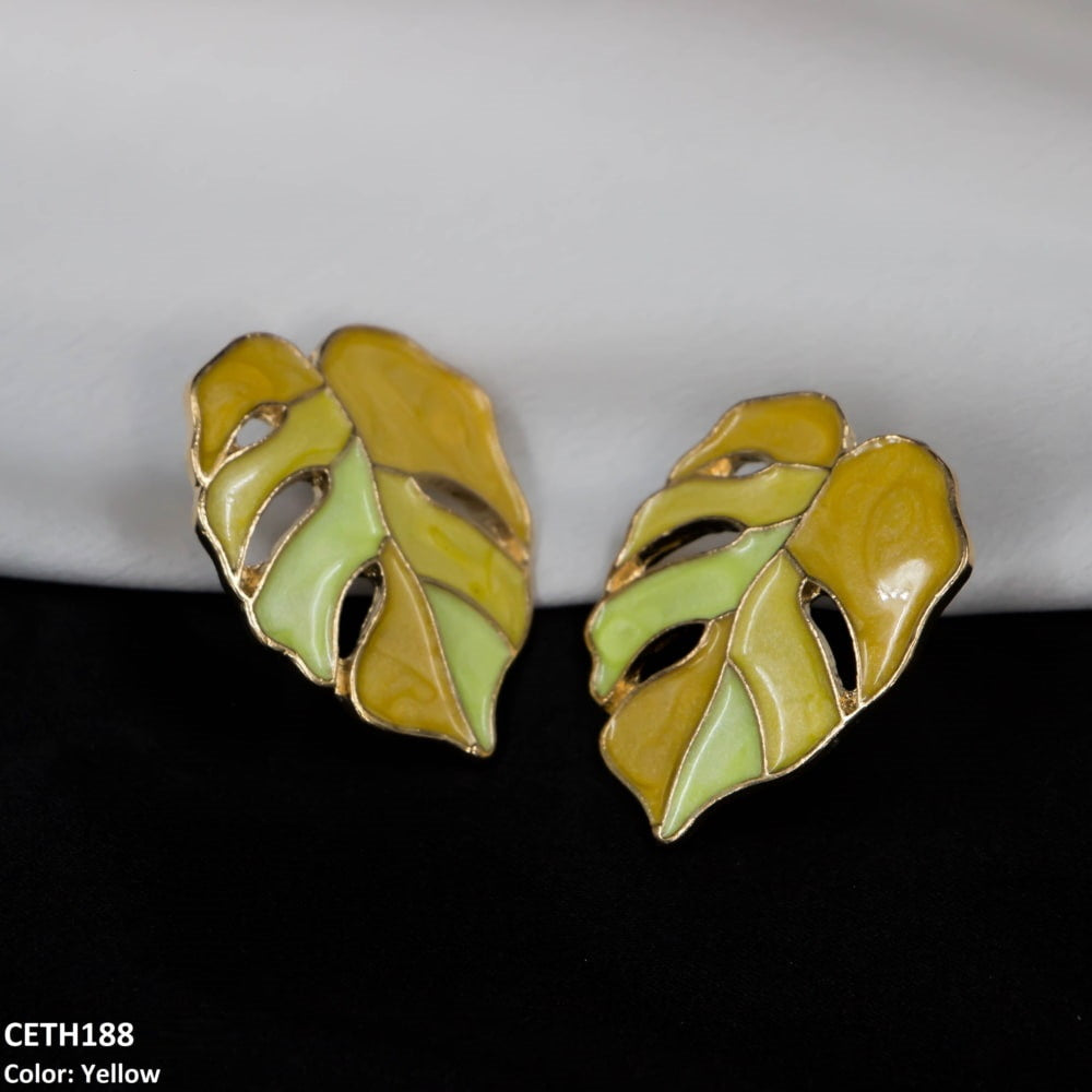 CETH188 ZLX Painted Leaf Studs - CETH