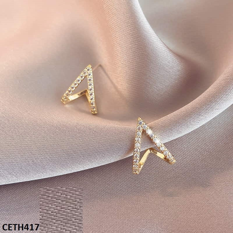 CETH417 WKO Curved Heart Stud Tops Pair - CETH