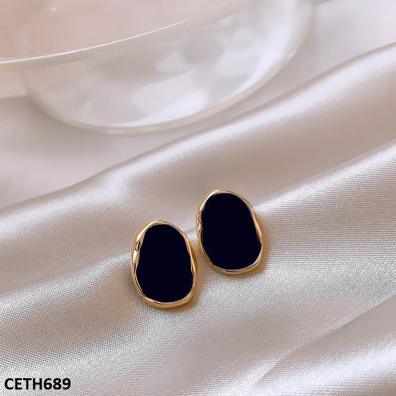 CETH689 YYZ Painted Black Tops Pair - CETH