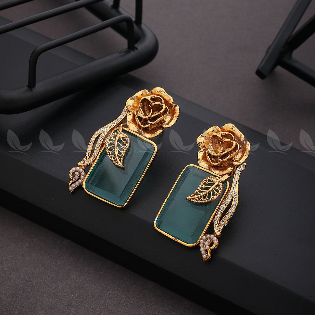 EARRINGS-0816