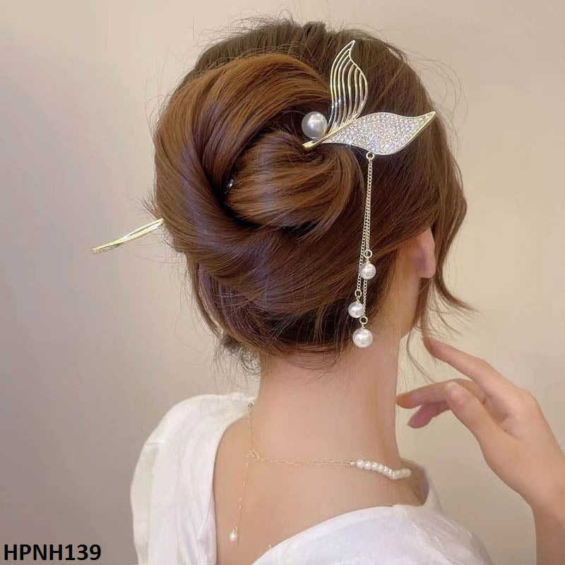 HPNH139 XHA Pearl Fish Tail Hair Pin - HPNH