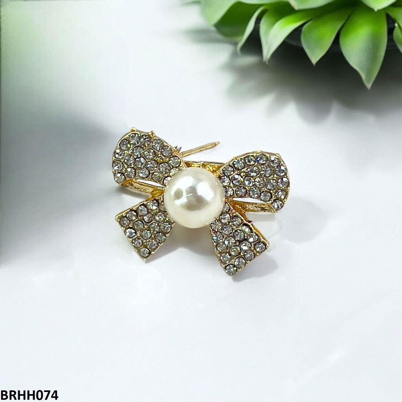 BRHH074 AZM Bow Pearl  Broach - BRHH