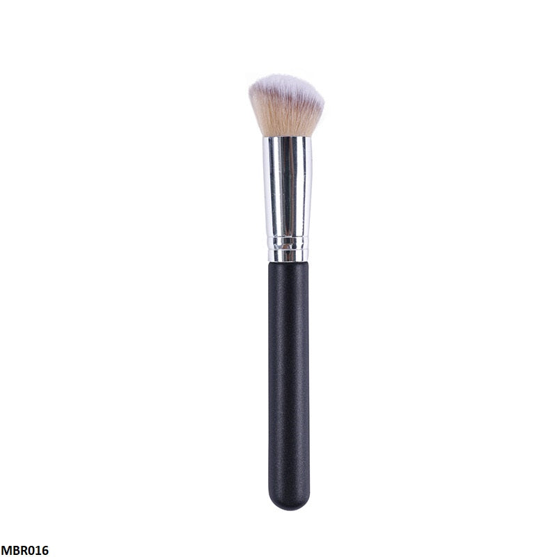 MBR016 QCT Foundation Brush 1Pcs - MBR