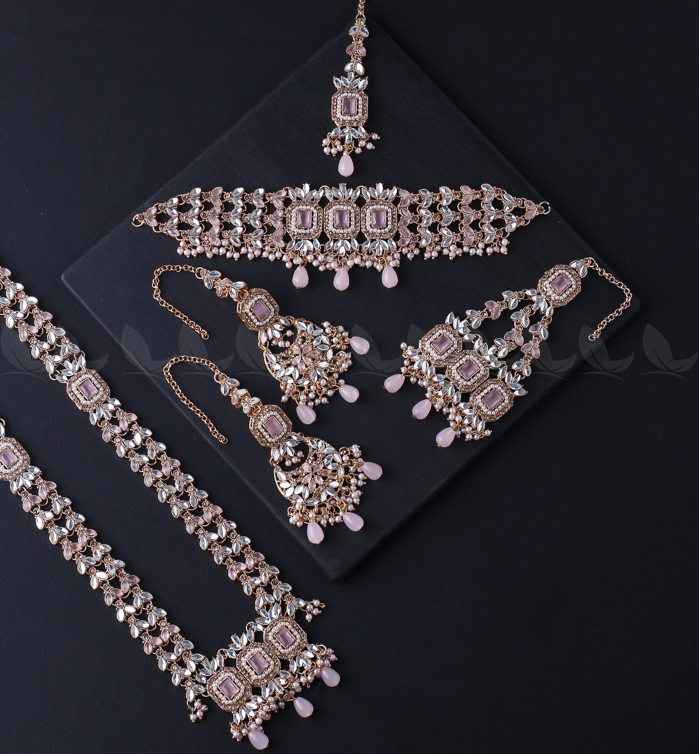 Anushka Bridal Set