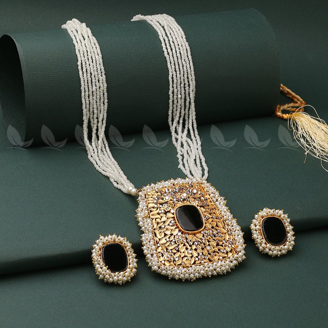 Gajra Pearl Mala