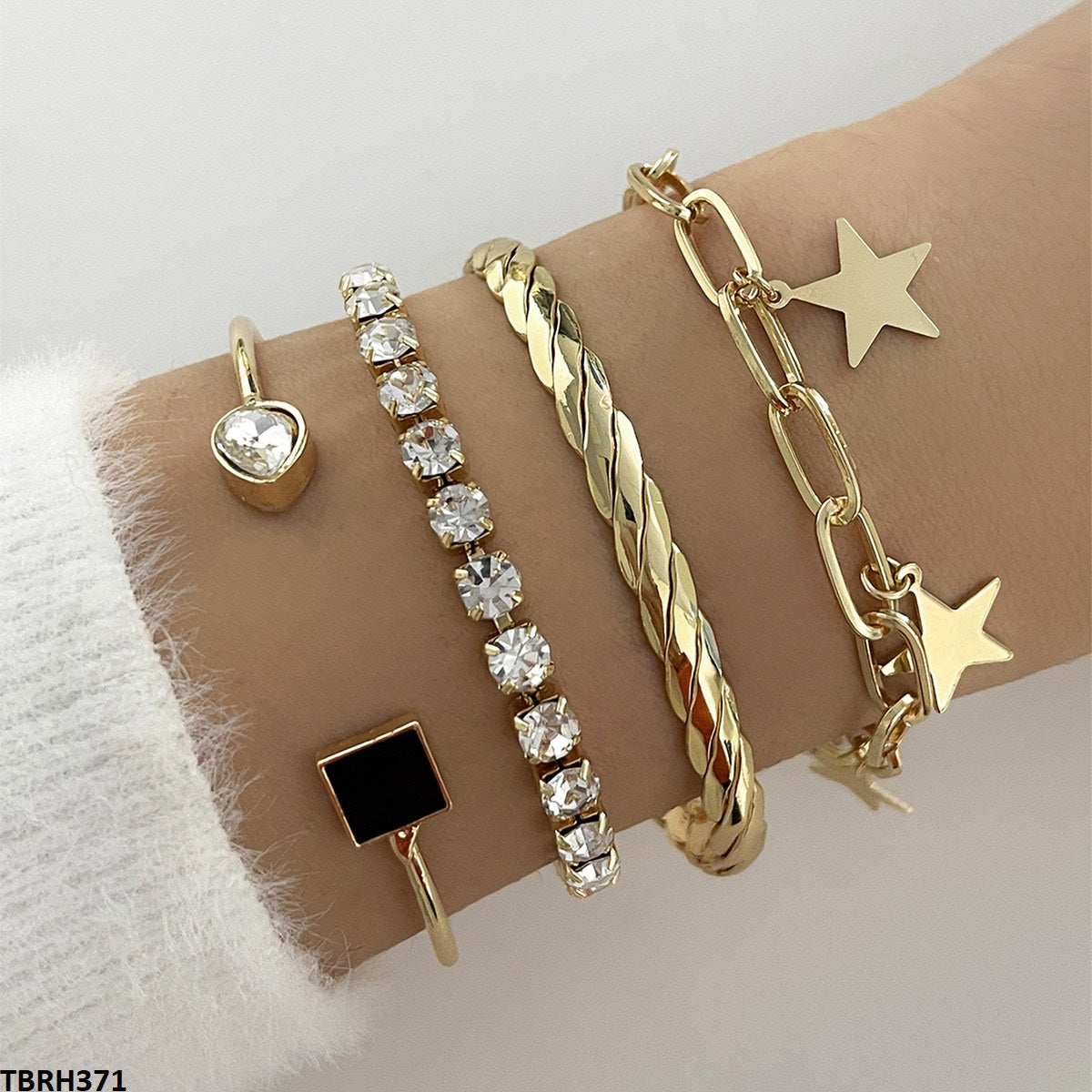 TBRH371 YYE Square/Tear/Star Bracelet Set - CBRH