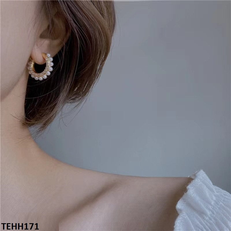 TEHH171 BTO Round Pearl Hoops Pair - CEHH