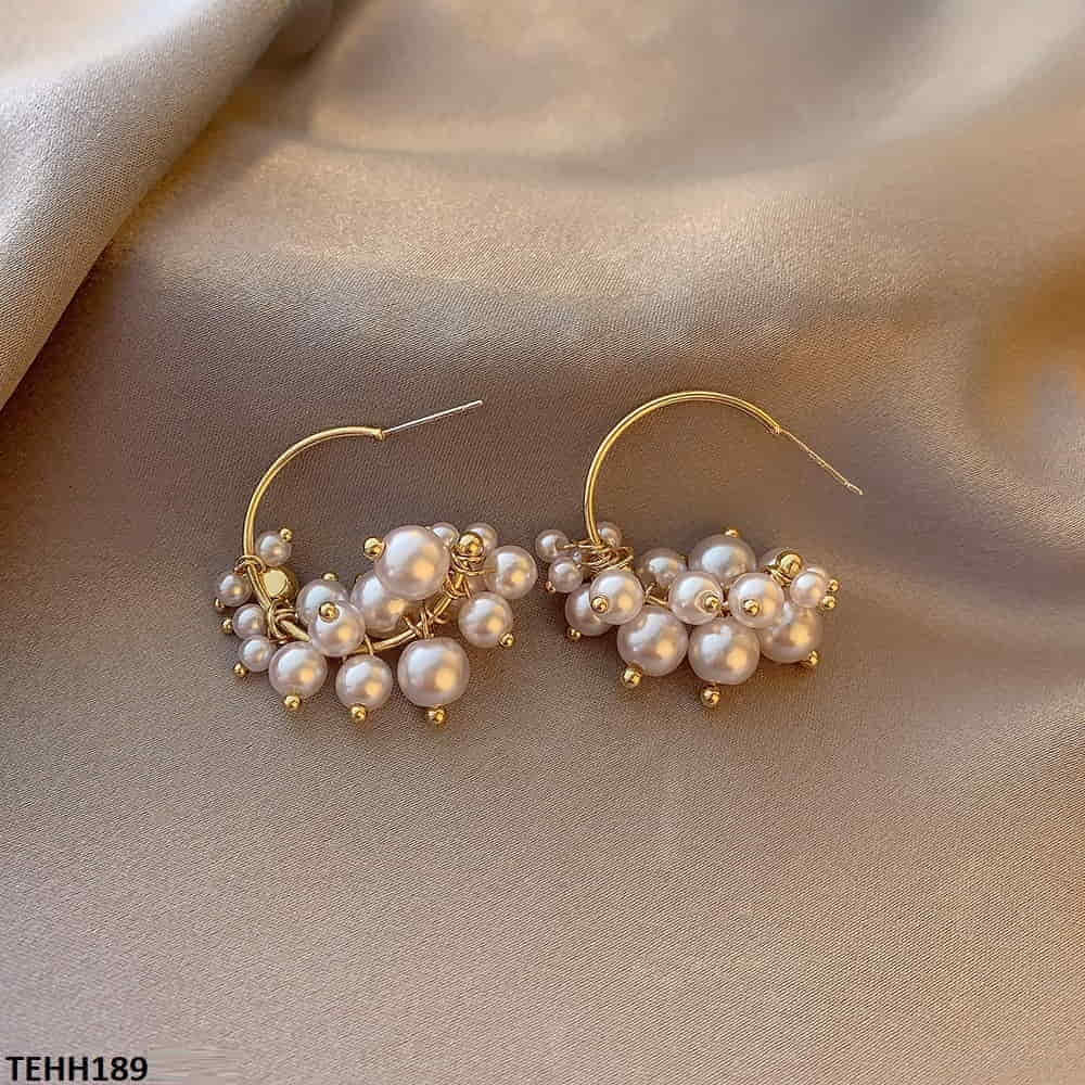 TEHH189 QWN Pearl C-Shape Ear Hoops Pair - TEHH