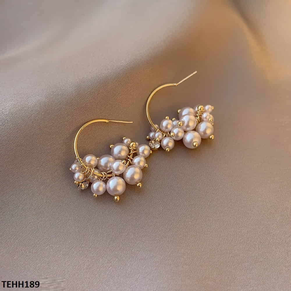 TEHH189 QWN Pearl C-Shape Ear Hoops Pair - TEHH