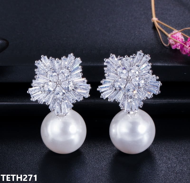 TETH271 DNG Snowflake Earring Studs Pair - TETH