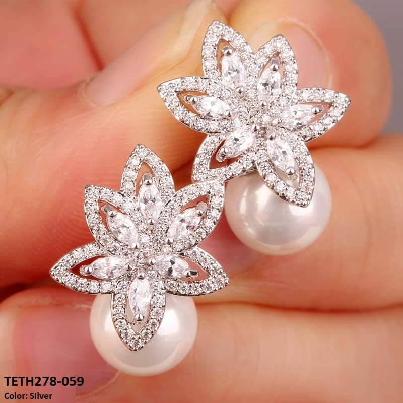 TETH278 DNG Pearl Earring Studs - TETH