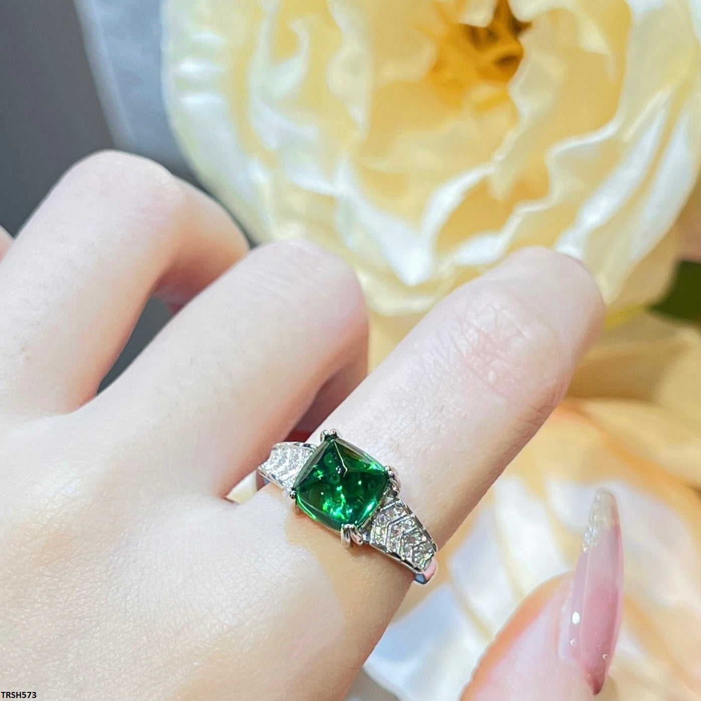 TRSH573 GWH Square crystal Green Ring Adjustable - TRSH