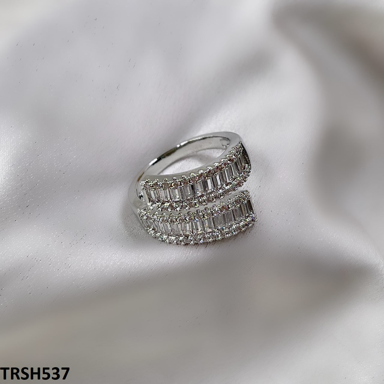 TRSH537 CLJ Baguette Ring Adjustable - TRSH