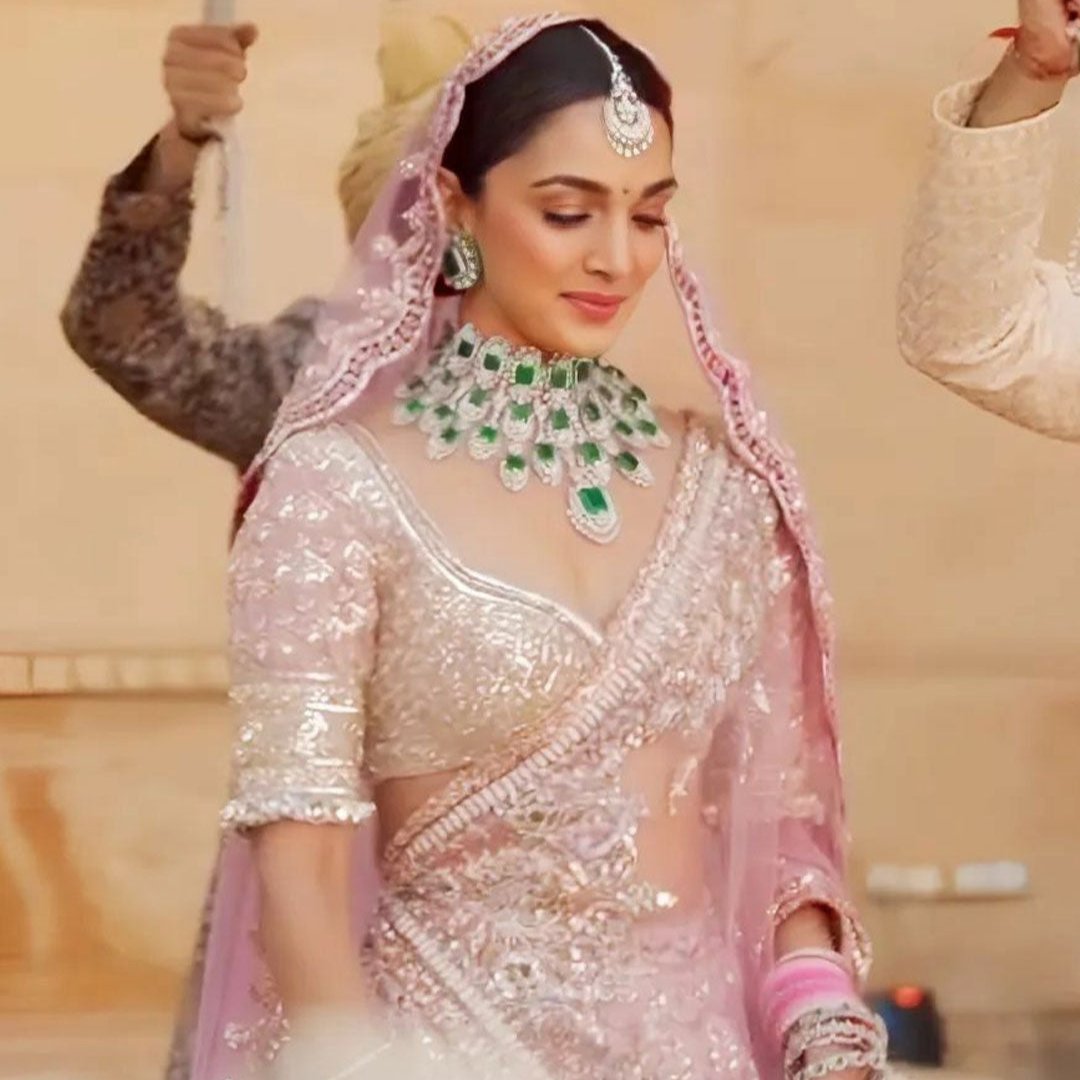 Kiara Advani Bridal Set