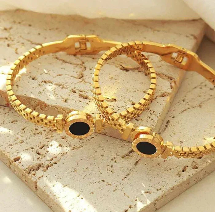 Roman Lovely Bracelet